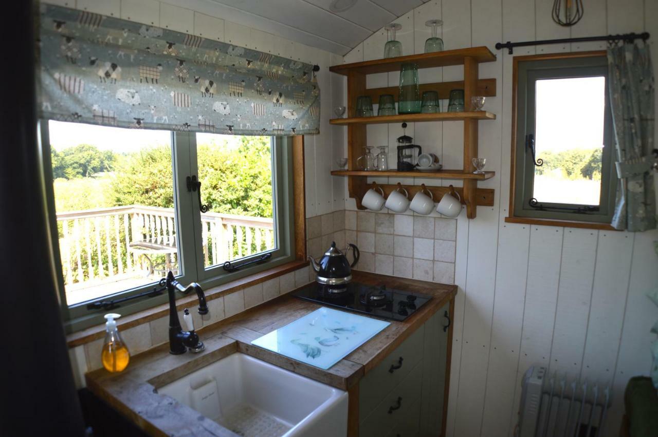 Rose Shepherds Hut Badlesmere Dış mekan fotoğraf
