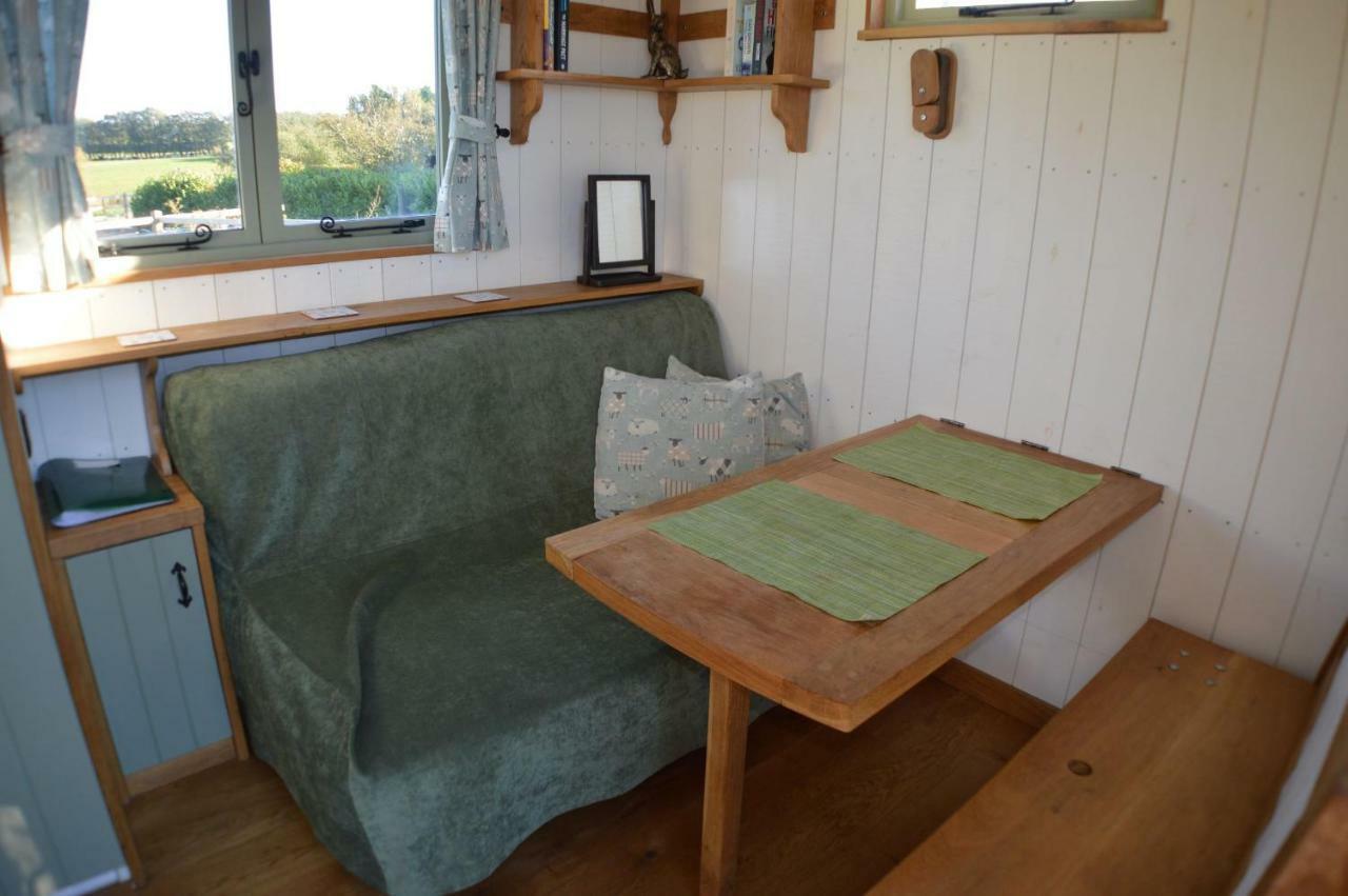 Rose Shepherds Hut Badlesmere Dış mekan fotoğraf